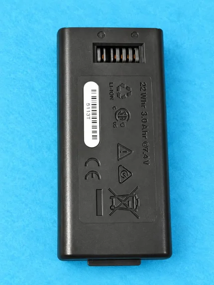 Fluke BP500 replacement battery rear view showing 7.4V 3.0Ah 22Wh specification label